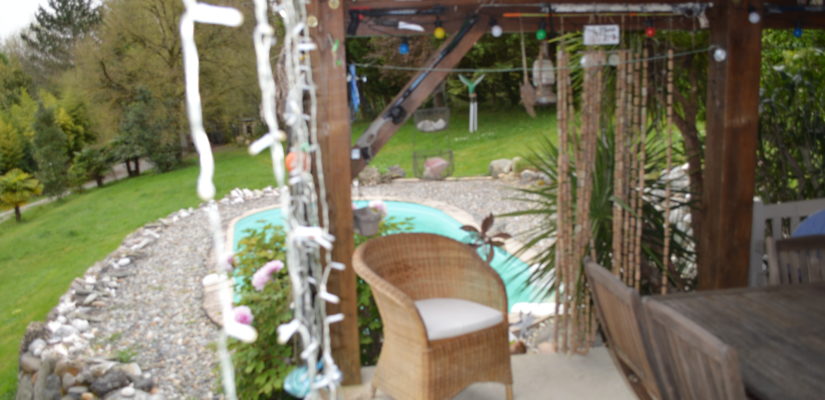 On 2,38 ha with a pool in a beautiful setting 5 bedrooms house